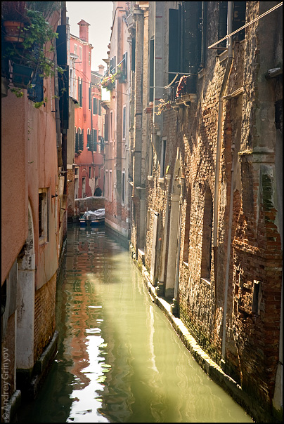 http://images43.fotki.com/v1369/photos/8/880231/6909707/Venice023-vi.jpg